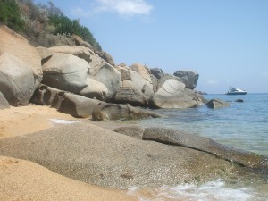 Uno scorcio della spiaggia delle Caldane